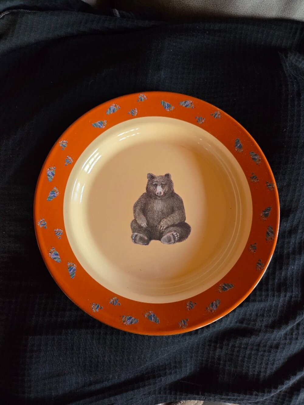 Marble Canyon Sitting Bear Dinnerplate